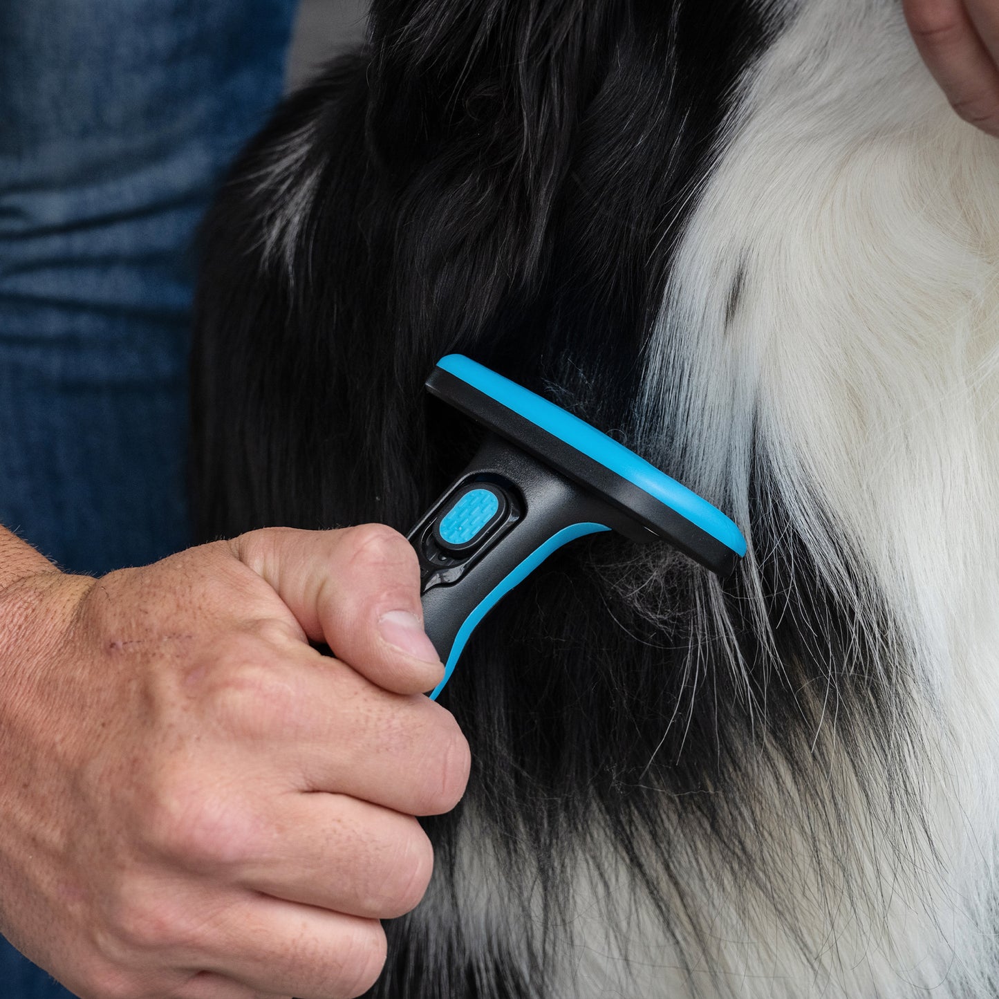 Zugo Deshedding Brush S/clean