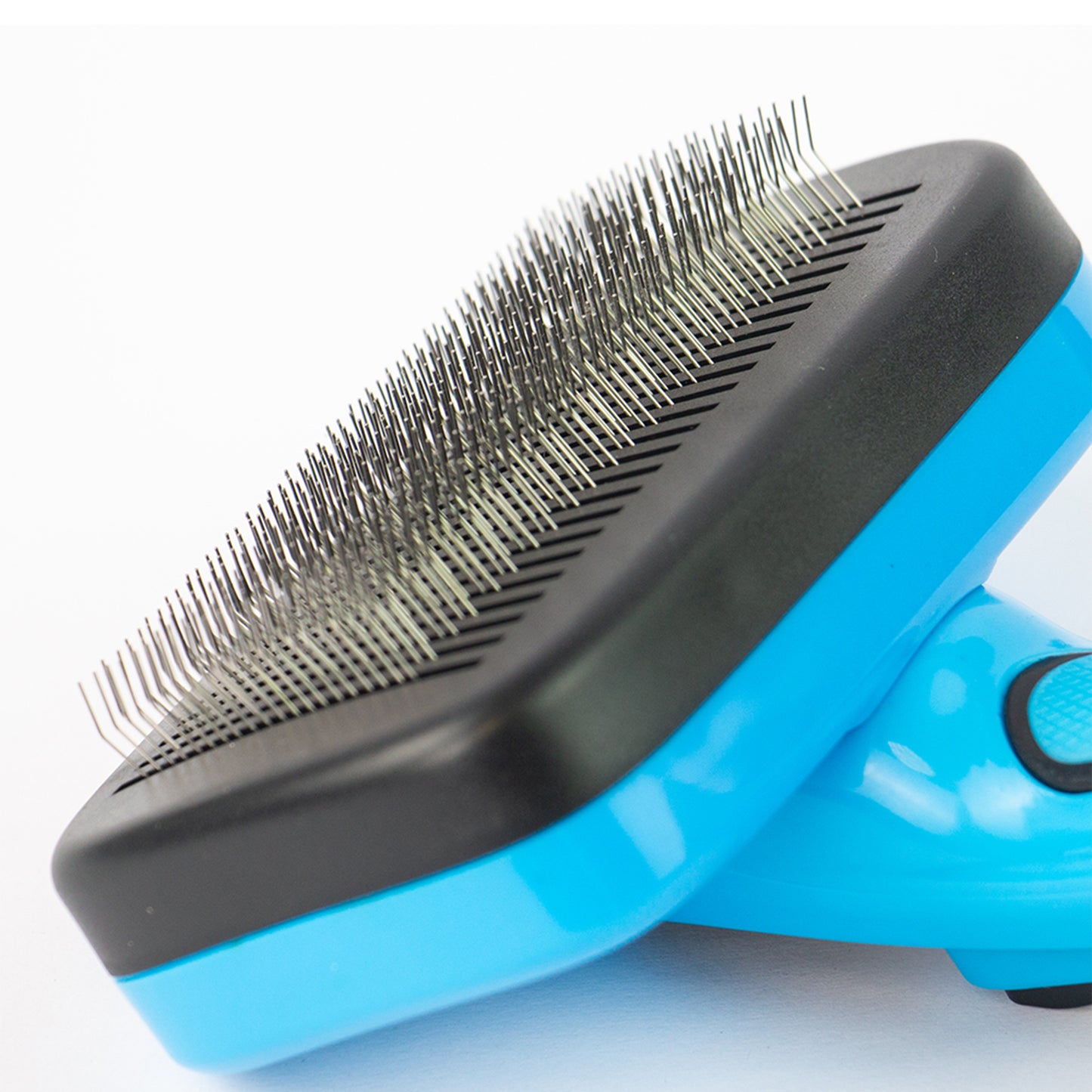 Zugo Slick Brush Self Cleaning Large